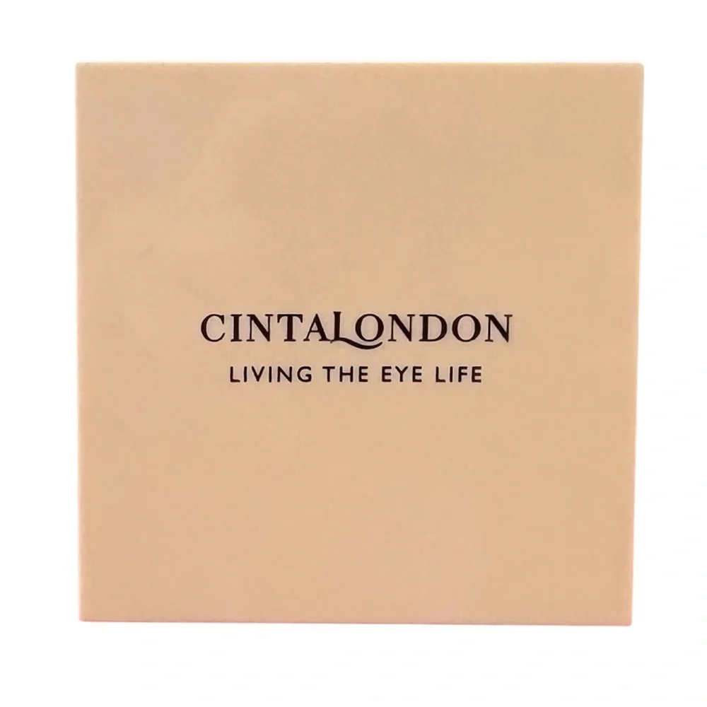 CINTA LONDON Eyeshadow Palette in Living The Eye Life NIB‎